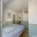3-bedroom T3 With Balcony Lively Area & Restaurants パリ