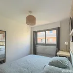 3-bedroom T3 With Balcony Lively Area & Restaurants * パリ